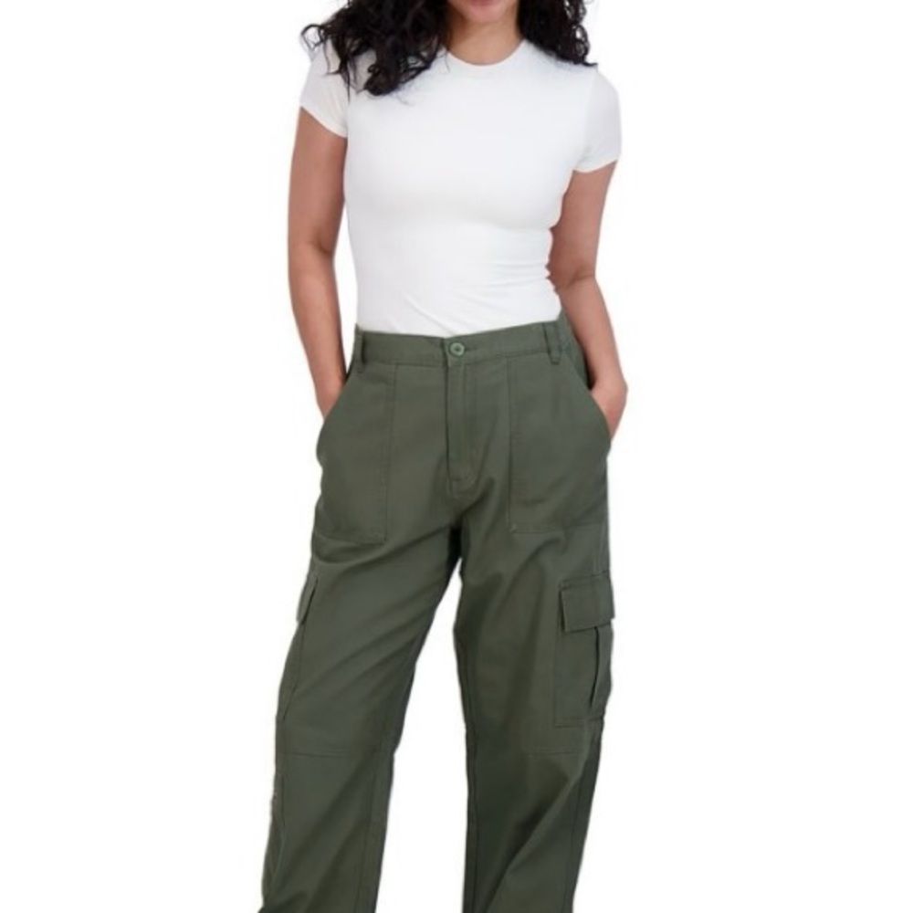 Aeropostale Olive Green Cargo Pants